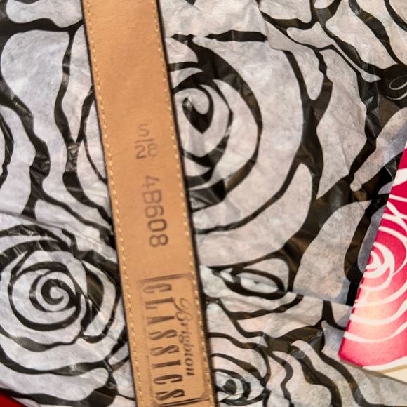 Brighton Classics 4B608 Brown Leather Snakelike Textured Two Tone Buckle Belt - Picture 6 of 7